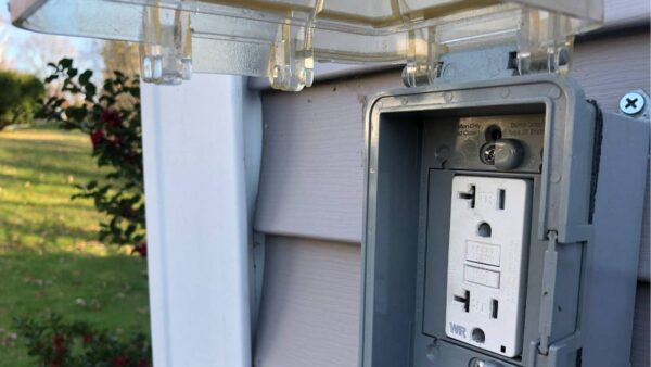 outdoor GFCI outlet